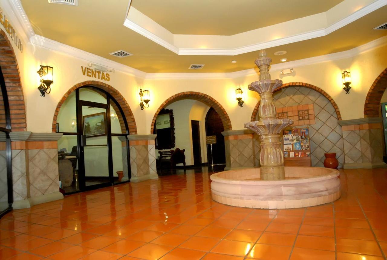 Hotel Ritz Matamoros  Exterior photo